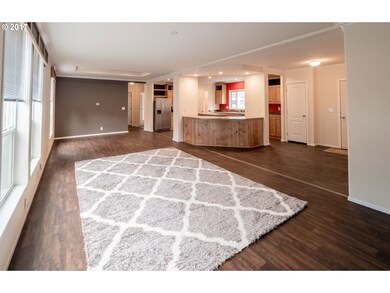 Living Room/Dining Room