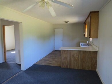 Liv-Din-Kitch, Apt B