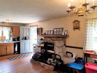 126 Hastings Rd, Spencer, MA 01562 - photo 4