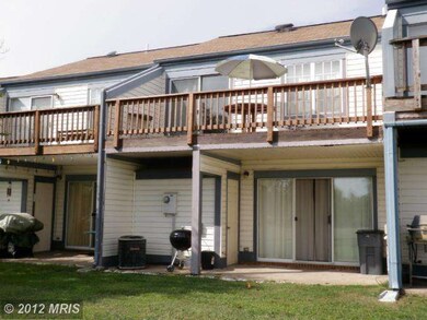 127 Lynnhaven Ct, Colonial Beach, VA 22443 - photo 2