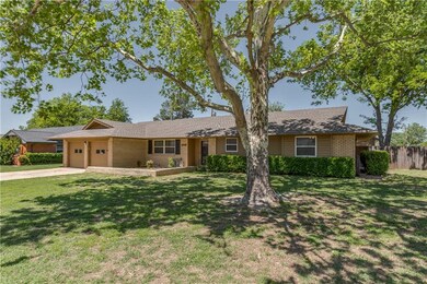 4301 NW 60th Place, Oklahoma City, OK 73112 - photo 2