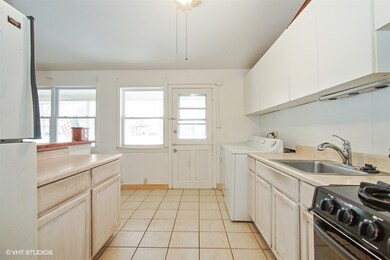 2205 Fulle St, Rolling Meadows, IL 60008 - photo 3