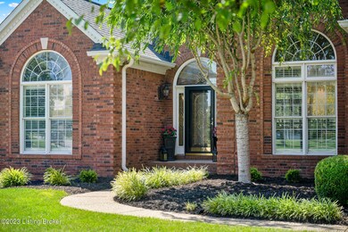 9013 Geneva Cir-12