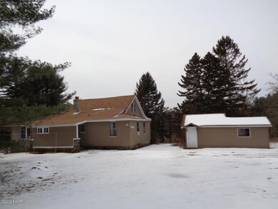 458 Rowland Rd, Greeley, PA 18425 - photo 5