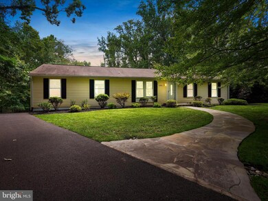 15501 Radwick Ln, Silver Spring, MD 20906 - photo 2