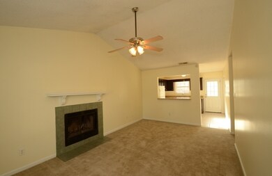 170 Brenda Dr, Jacksonville, NC 28546 - photo 2