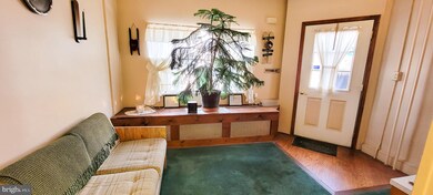 924 Amity St, Reading, PA 19604 - photo 3