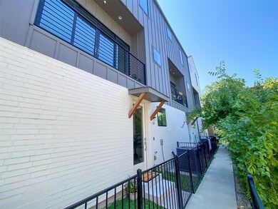 6022 Lewis St unit 103, Dallas, TX 75206 - photo 2