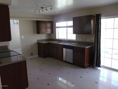 kitchen2