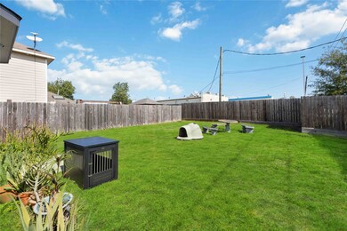 10902 Seneca St, Houston, TX 77016 - photo 3