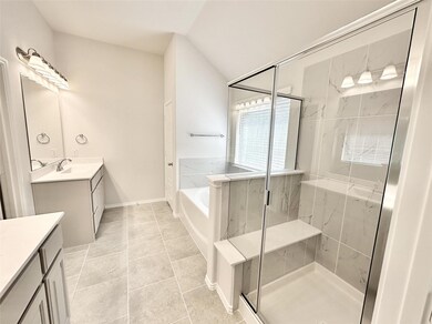 905 Eloise Ln, Cleburne, TX 76033 - photo 6