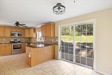 144 Cedar St, Sturbridge, MA 01566 - photo 5