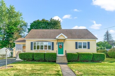 23 Cinderella Cir, Dracut, MA 01826 - photo 2