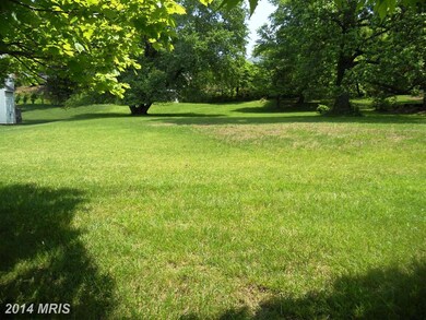 3913 Forest Valley Rd, Parkville, MD 21234 - photo 2