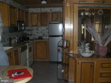 1024 Warm Spring Rd, Saint Thomas, PA 17252 - photo 3