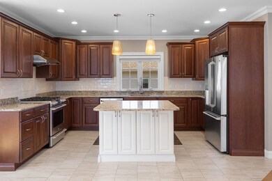 65 Windsor St, Everett, MA 02149 - photo 5