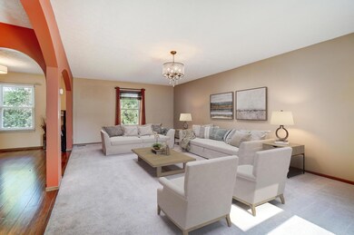 2951 Blue Moon Dr, Columbus, OH 43232 - photo 5