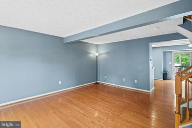 910 Chestnut Wood Ct, Chestnut Hill Cove, MD 21226 - photo 6