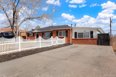 9330 Lilly Ct, Thornton, CO 80229 - photo 3