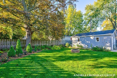 136 E 39th St, Holland, MI 49423 - photo 4