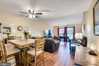 2D Lake Dr, Hightstown, NJ 08520 - photo 4