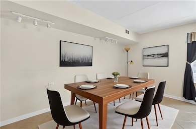 2120 Greentree Rd unit 610E, Pittsburgh, PA 15220 - photo 7