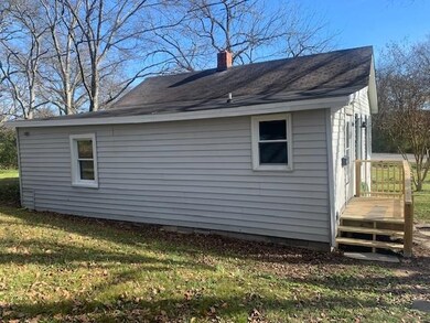 806 W Jackson St, Shelbyville, TN 37160 - photo 4