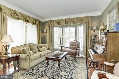 2221 Westmoreland St, Falls Church, VA 22043 - photo 3