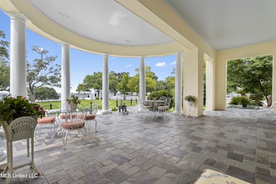 923 E Scenic Dr, Pass Christian, MS 39571 - photo 7