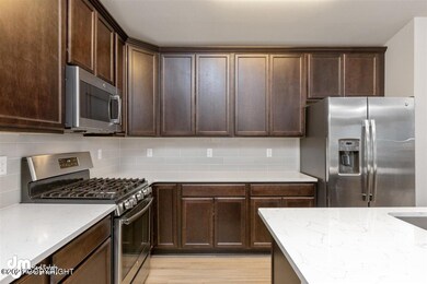 08-Kitchen-ELKO4002