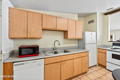 3249 N Sycamore Ave, Tucson, AZ 85712 - photo 6