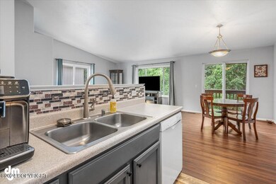 17-Kitchen_SLS_-1417
