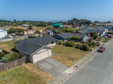 1891 Wavecrest Ave, McKinleyville, CA 95519 - photo 4