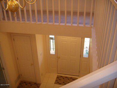 152 Spruce Run Dr, Dingmans Ferry, PA 18328 - photo 4