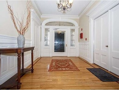 363 S Huntington Ave unit 3, Jamaica Plain, MA 02130 - photo 3