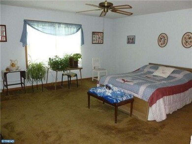 517 Frutchey Hill Rd, Easton, PA 18040 - photo 7