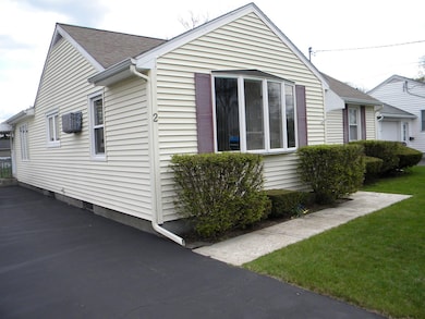 2 Carol Ann Dr, Albany, NY 12205 - photo 3