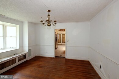 2905 Berwick Ave, Parkville, MD 21234 - photo 4