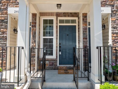 24659 Byrne Meadow Square, Aldie, VA 20105 - photo 2