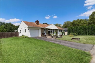 3771 Fleetwood Dr, Easton, PA 18045 - photo 2