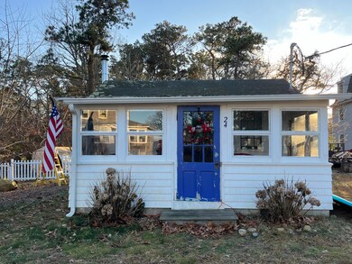 24 The Blvd, Edgartown, MA 02539 - photo 2