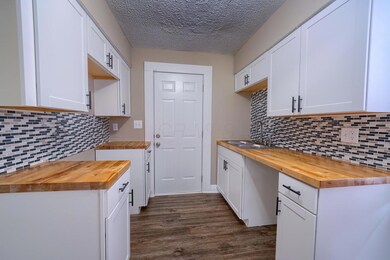 947 Miller Ave (17)