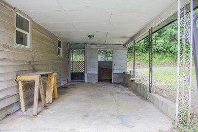 1520 Addington Bridge Rd, Franklin, NC 28734 - photo 3