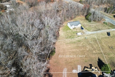 1230 Kristy Park Ct, Winston-Salem, NC 27107 - photo 3