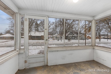 103 Walter St SE, Grand Rapids, MI 49548 - photo 3