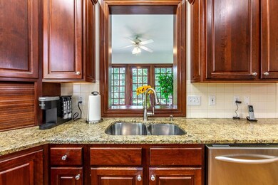 7599 N. Goodrich Sq. -15