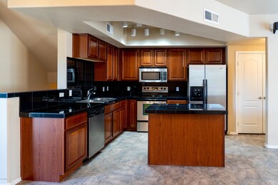2401 Rio Salado 1192-3