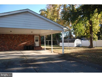 65 Dunn Ln unit 2ND FL, Pennsville, NJ 08070 - photo 5