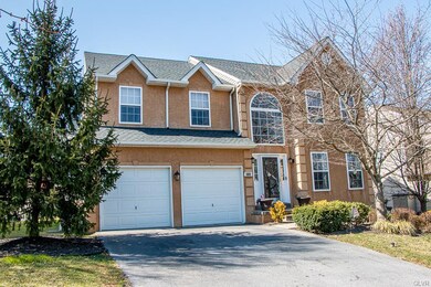 6959 Hearth Ln, Macungie, PA 18062 - photo 2