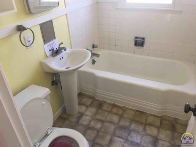610 SW High Ave, Topeka, KS 66606 - photo 7